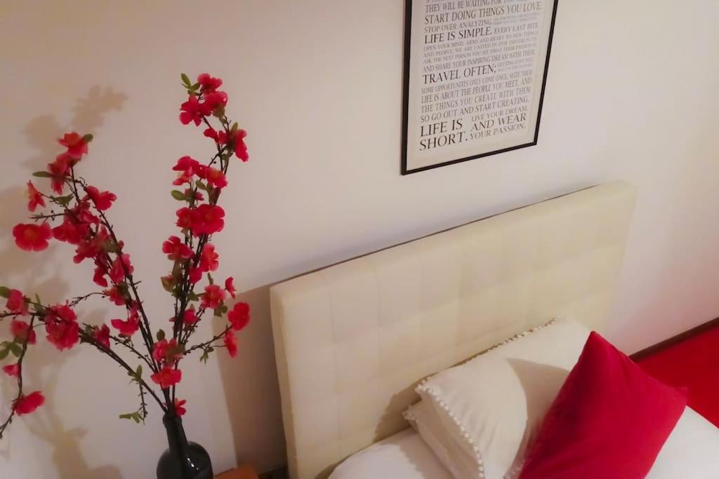 Unique & Beautiful Bedroom In Central Of 피렌체 외부 사진